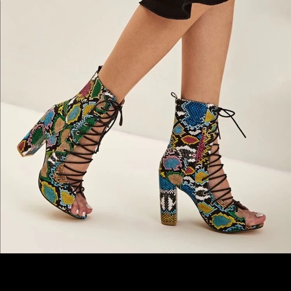 Snakeskin laceup booties❤️🔥💕 - Picture 3 of 4